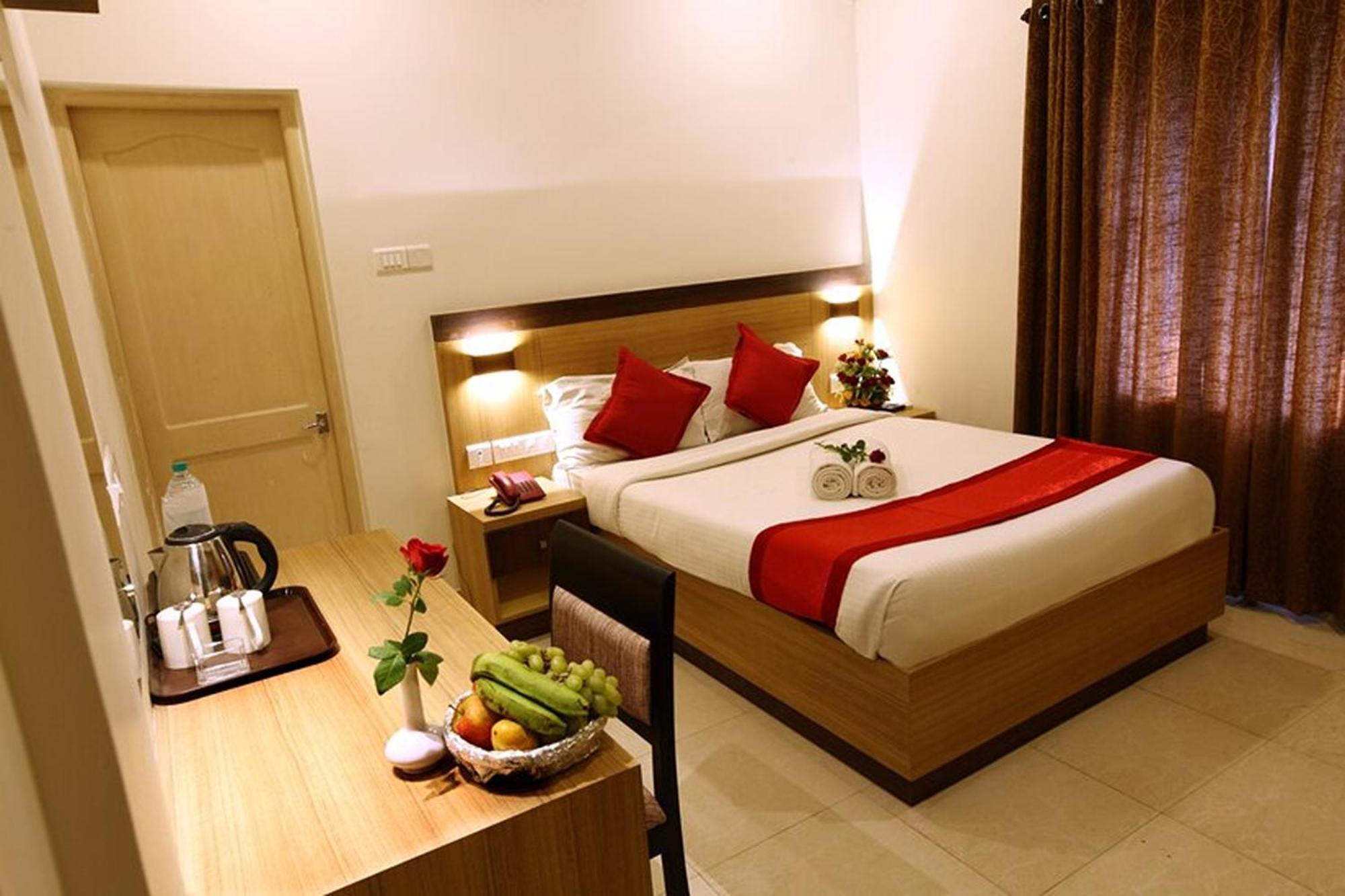 Prayana Hotels Kochi Eksteriør billede