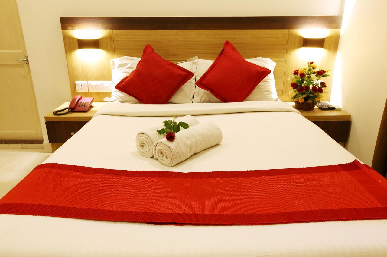 Prayana Hotels Kochi Eksteriør billede