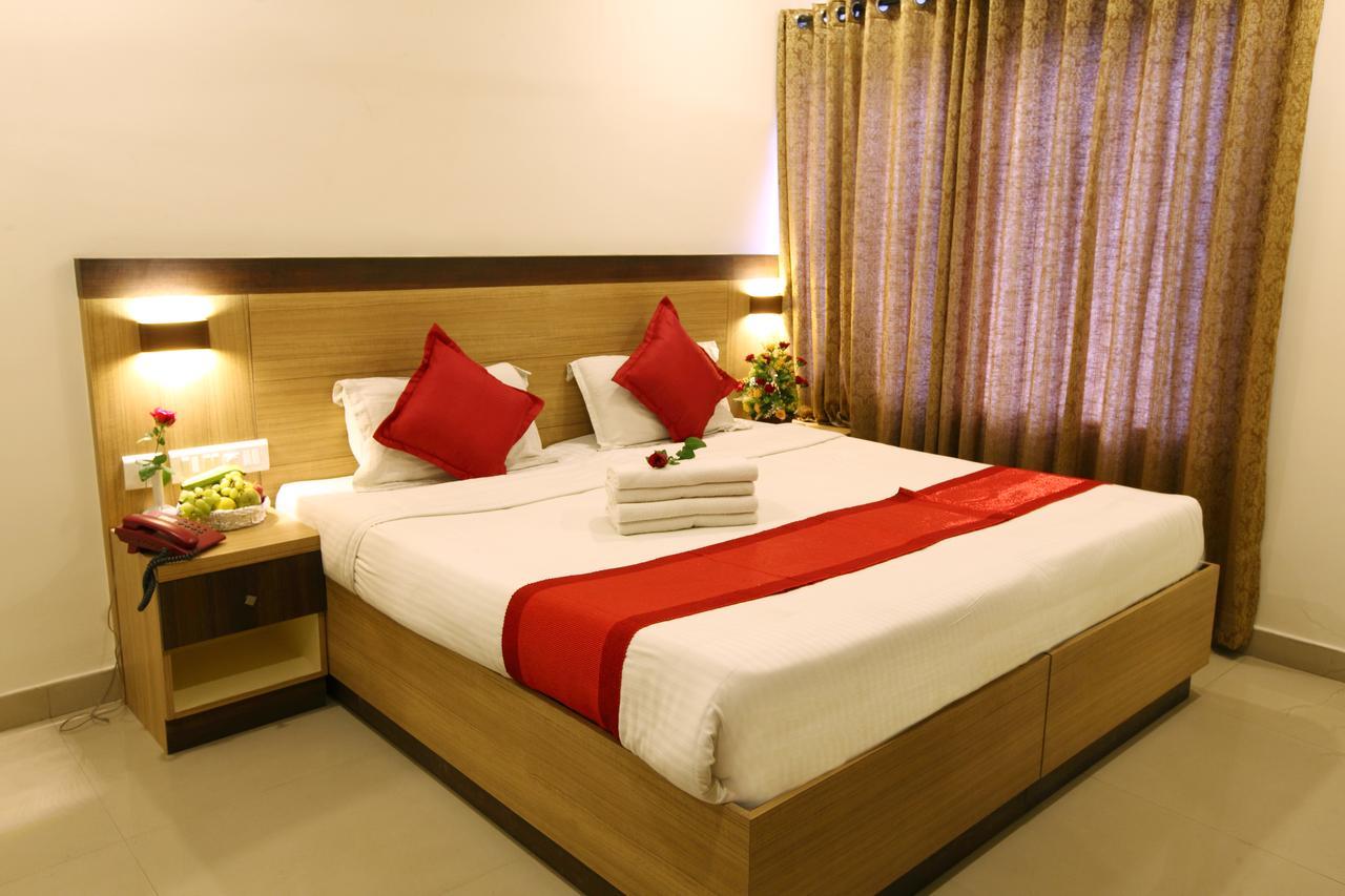 Prayana Hotels Kochi Eksteriør billede